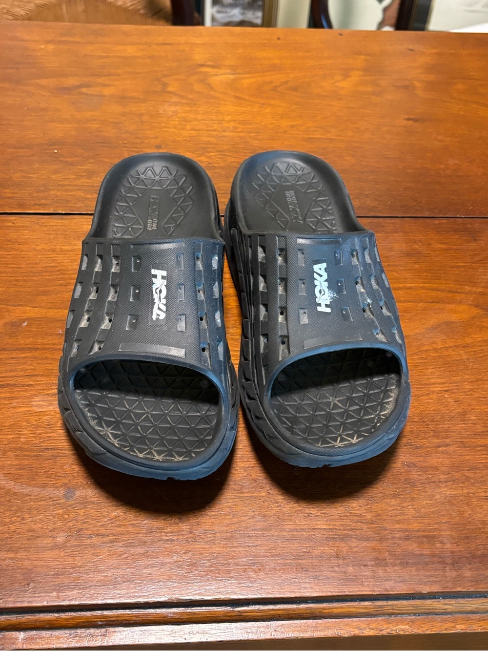 Hoka One One Ora Recovery Slides Black Comfort Sandals Mens Size 8, Womens 10
